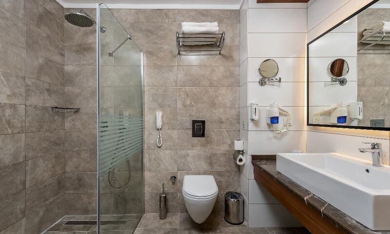 Whitecity Resort Hotel