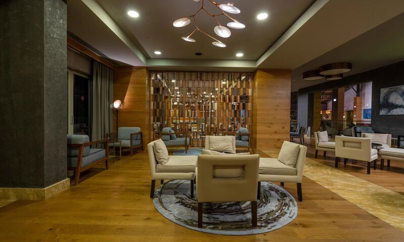 Lara Barut Collection