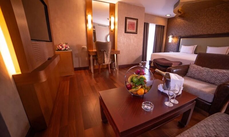 Royal Dragon Hotel