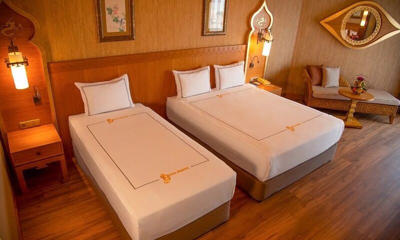 Royal Dragon Hotel