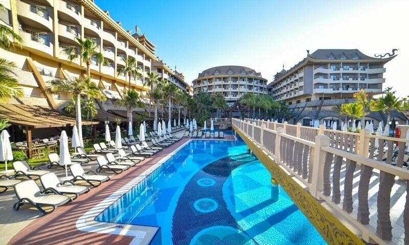 Royal Dragon Hotel
