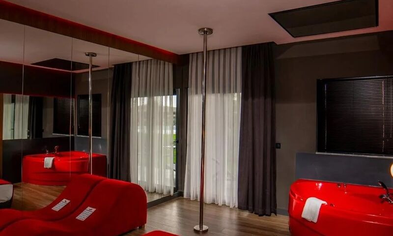 Amon Hotels