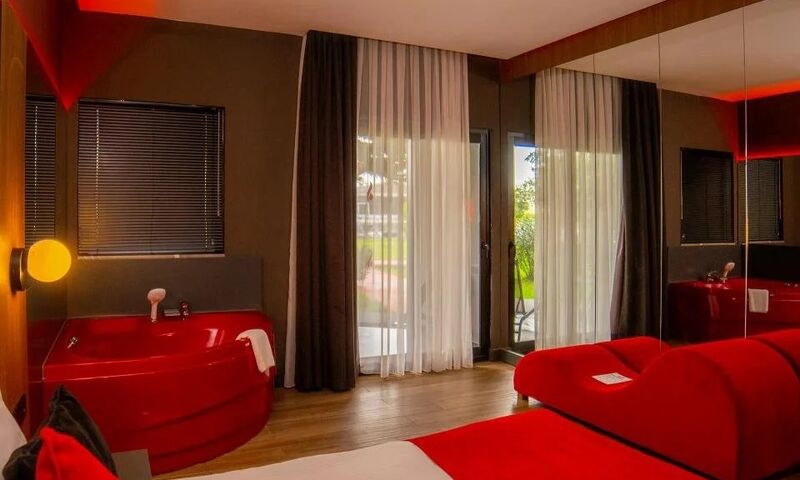 Amon Hotels