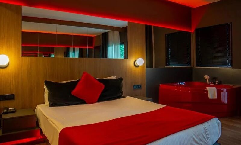 Amon Hotels