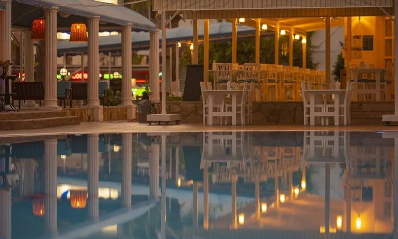 White Otel Ölüdeniz