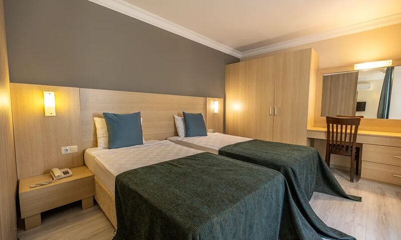 Sealight Family Club