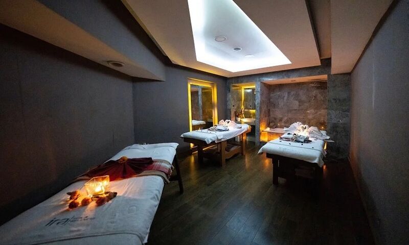 Le Bleu Hotel & Resort