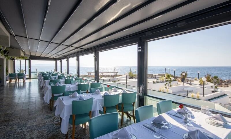 Le Bleu Hotel & Resort