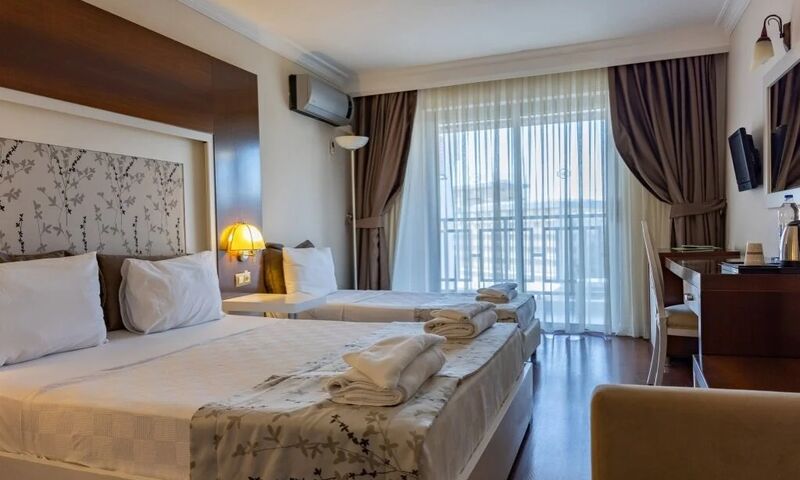 Sentinus Beach Hotel