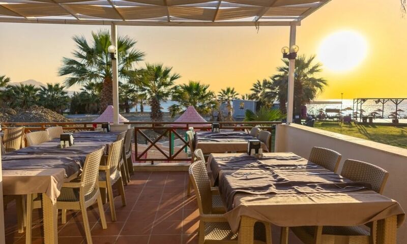 Sentinus Beach Hotel