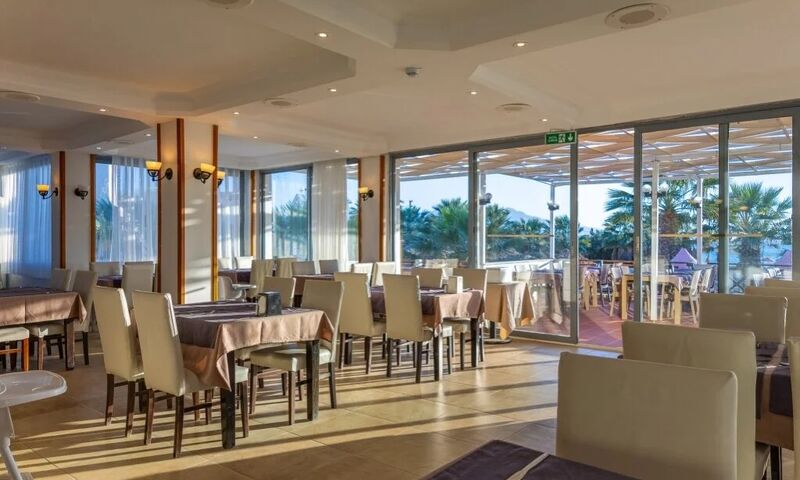 Sentinus Beach Hotel